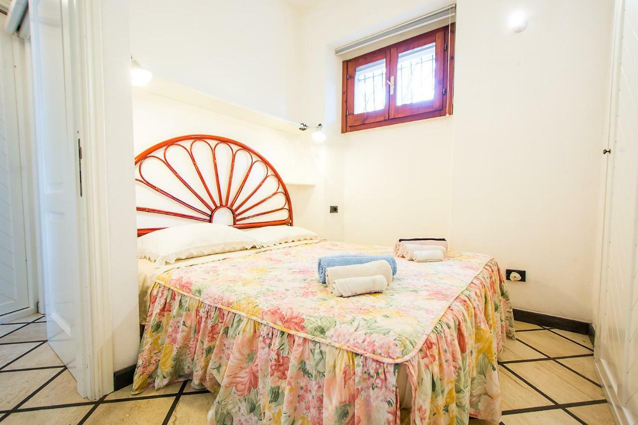 Casa Vacanze Rosa Maria Orosei Exterior foto